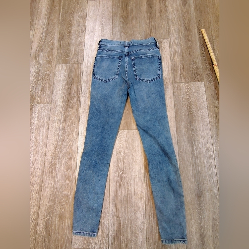 Free People Distressed  Skinny Jeans - Picture 2 of 5